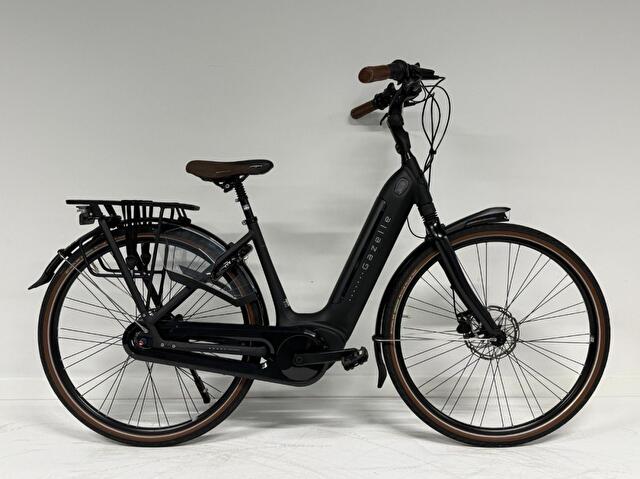 Foto van Gazelle Grenoble C8 HMB (2023) via Rolfes Sports Cycling Lifestyle